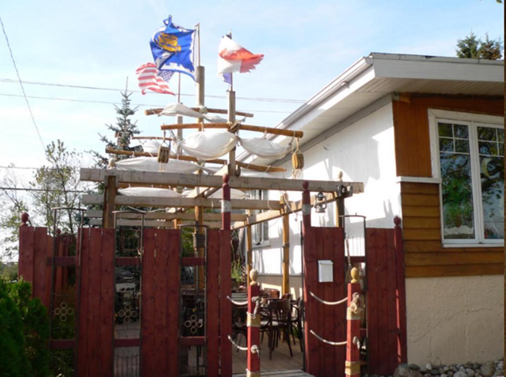 L'Oasis Du Pirate Lévis Exterior foto