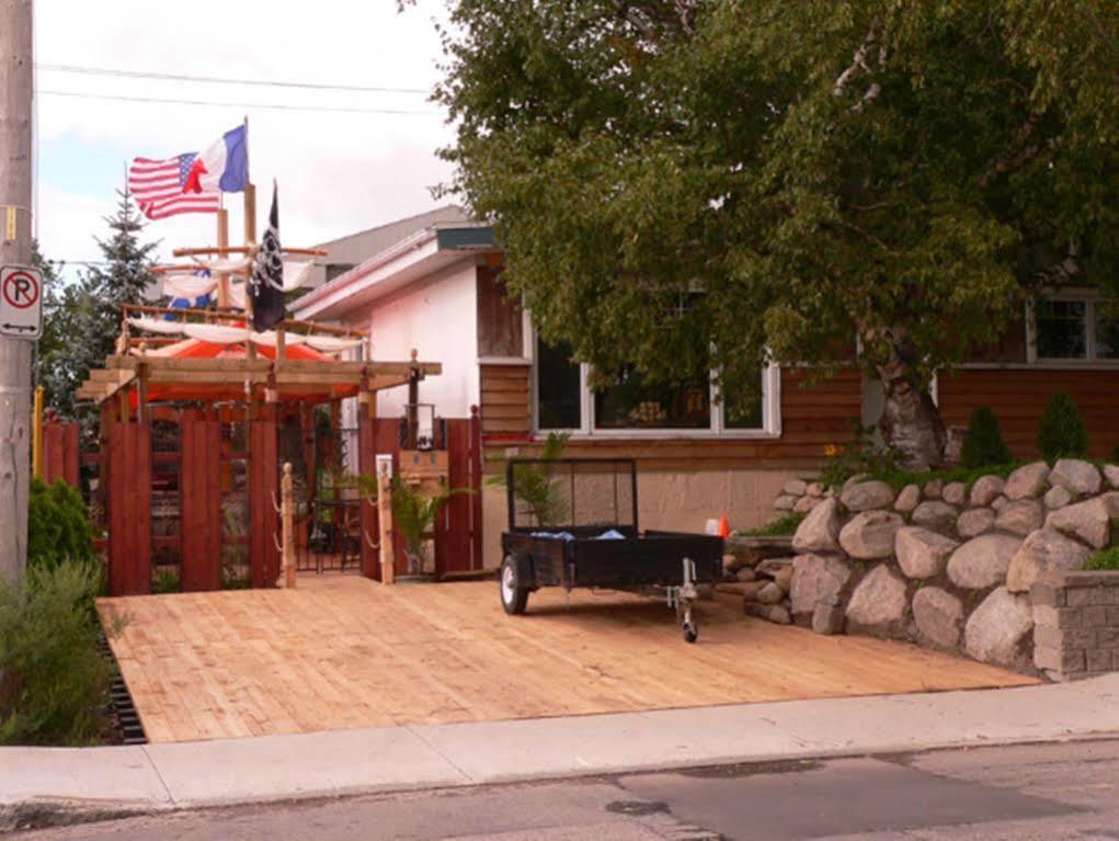 L'Oasis Du Pirate Lévis Exterior foto